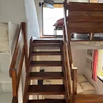 александрова 1 Guest house
