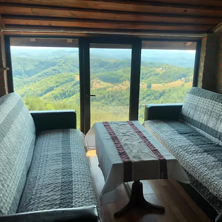 александрова 1 *