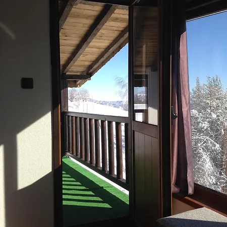 александрова 1 Guest house *