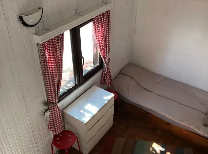 александрова 1 3* Zlatograd